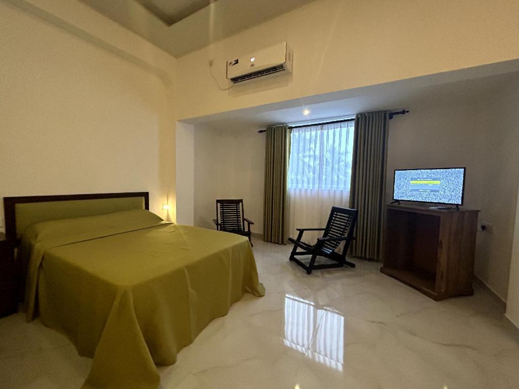 K And K Country Resort Minuwangoda Exterior photo
